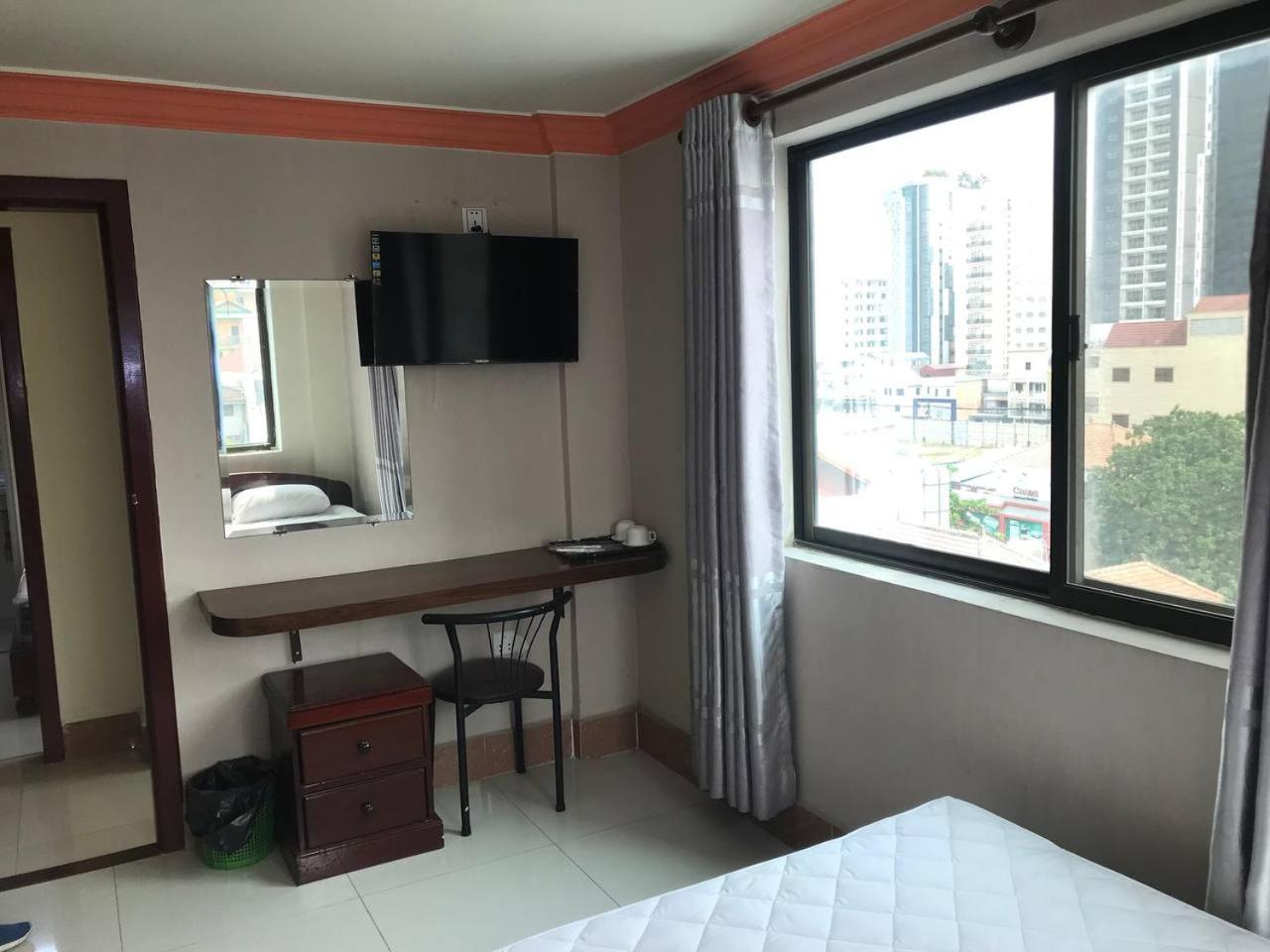 Rs Galaxy Hotel Phnom Penh Exterior photo